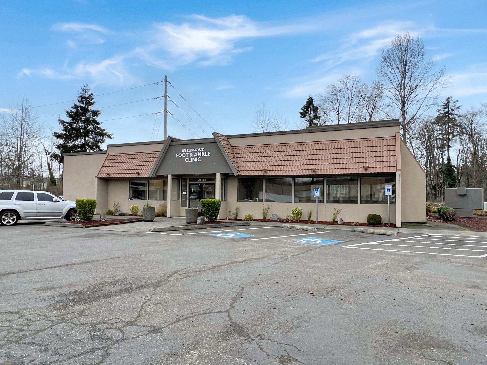 26136 Pacific Hwy S, Kent, WA for lease Building Photo- Image 1 of 3