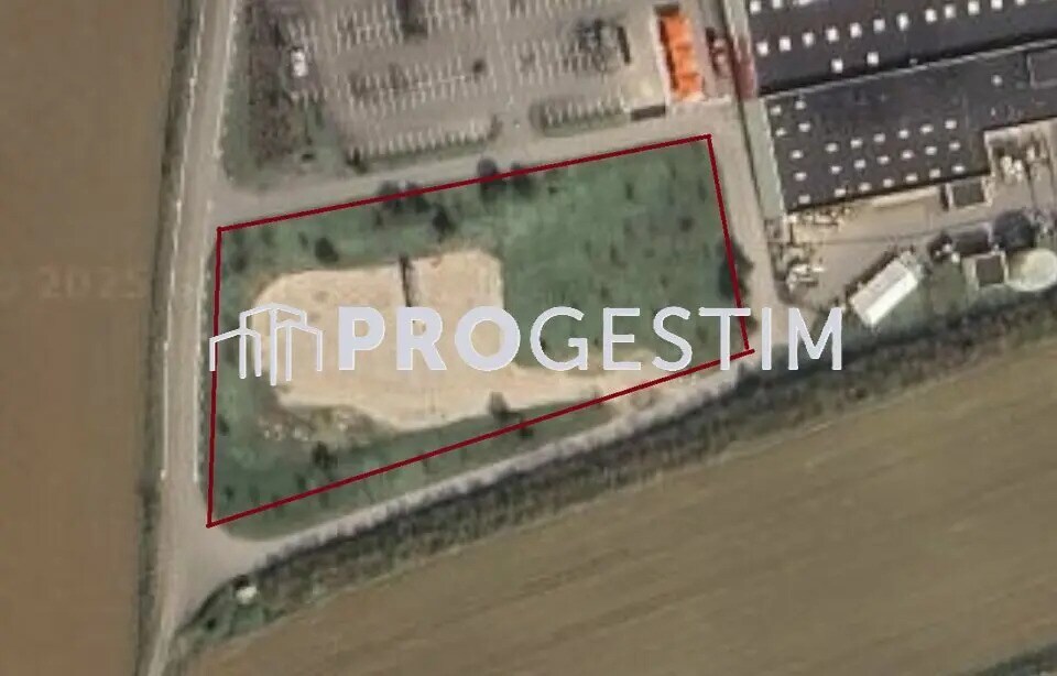 Land in Saint-Denis-lès-Sens for sale Building Photo- Image 1 of 3