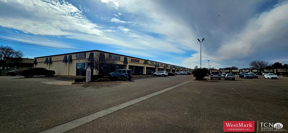 8004 Indiana Ave, Lubbock, TX for lease - Building Photo - Image 1 of 6
