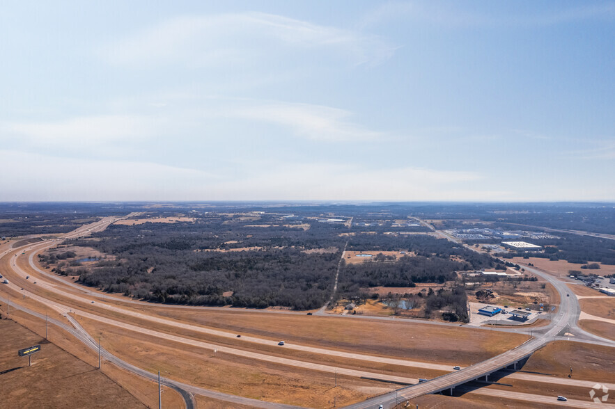 US 75 & Texoma Dr, Denison, TX for sale - Aerial - Image 3 of 6