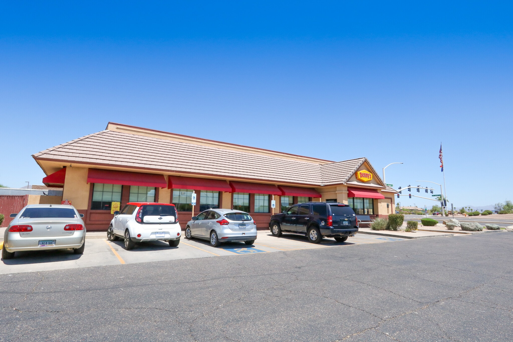 17053 E Shea Blvd, Fountain Hills, AZ for lease Building Photo- Image 1 of 7