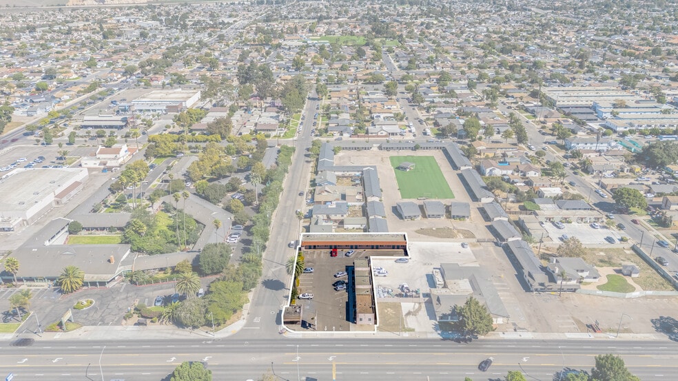 1330 N Broadway, Santa Maria, CA for sale - Building Photo - Image 2 of 5