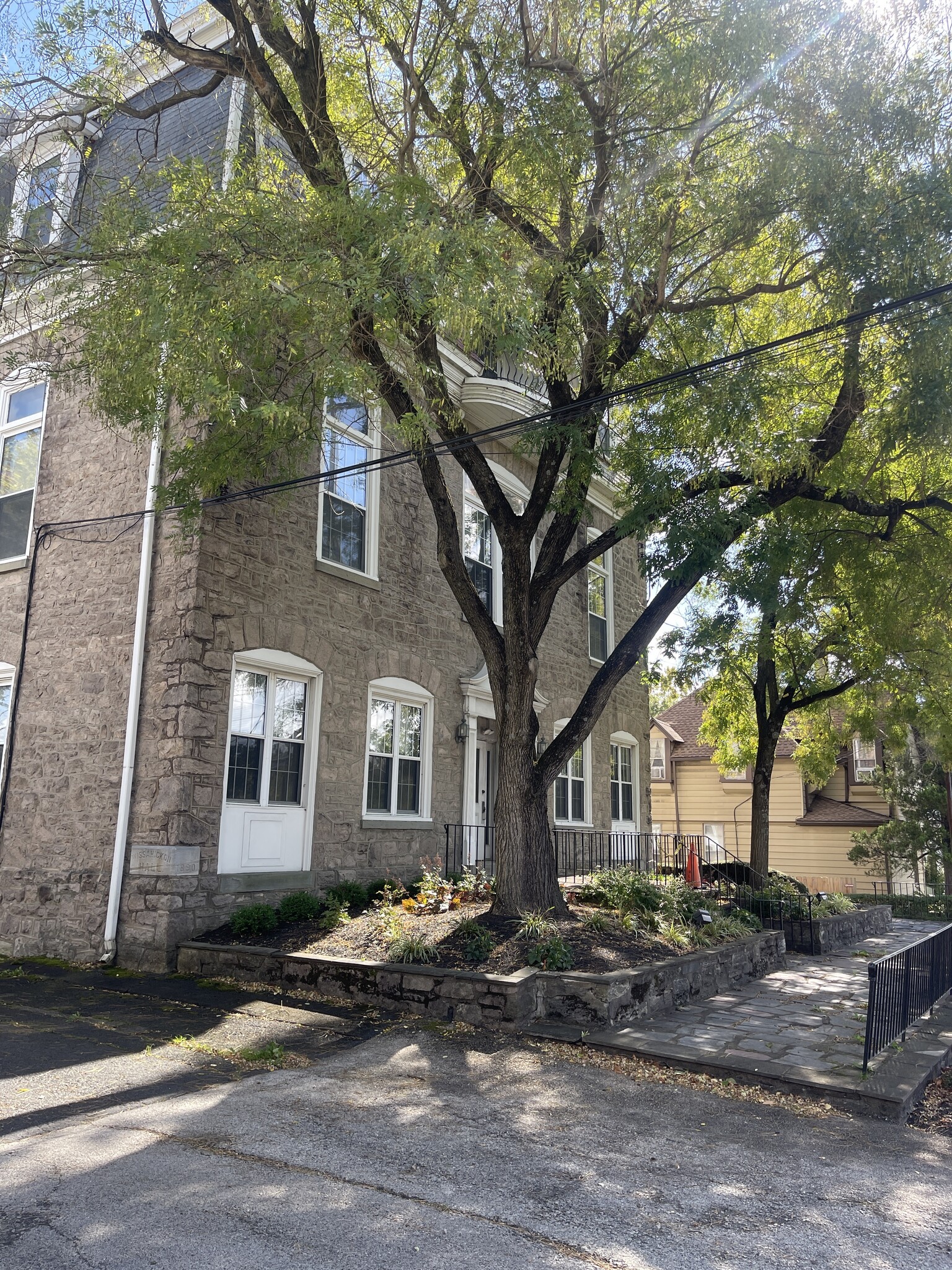 451 S Bethlehem Pike, Fort Washington, PA for lease Building Photo- Image 1 of 11