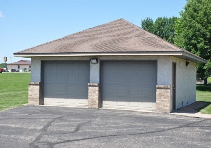 309 Brighton Ave S, Buffalo, MN for lease - Interior Photo - Image 3 of 5