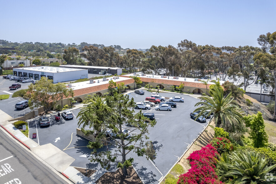 763-781 Academy Dr, Solana Beach, CA for lease - Aerial - Image 3 of 12