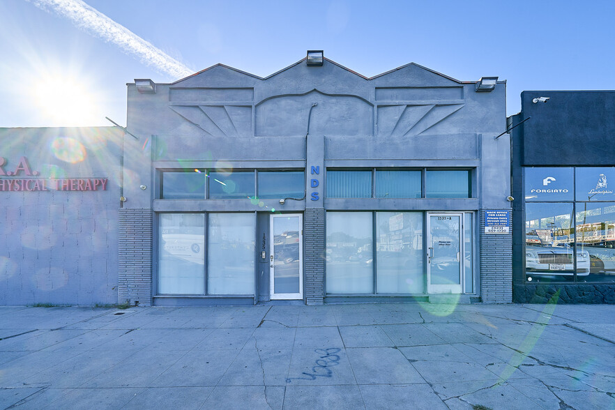 1535 S La Cienega Blvd, Los Angeles, CA for lease - Building Photo - Image 1 of 12