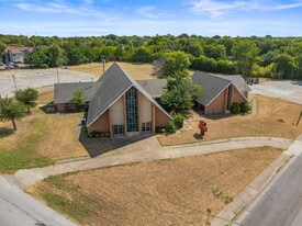 825 W Pentagon Pky, Dallas TX - Day Care Center
