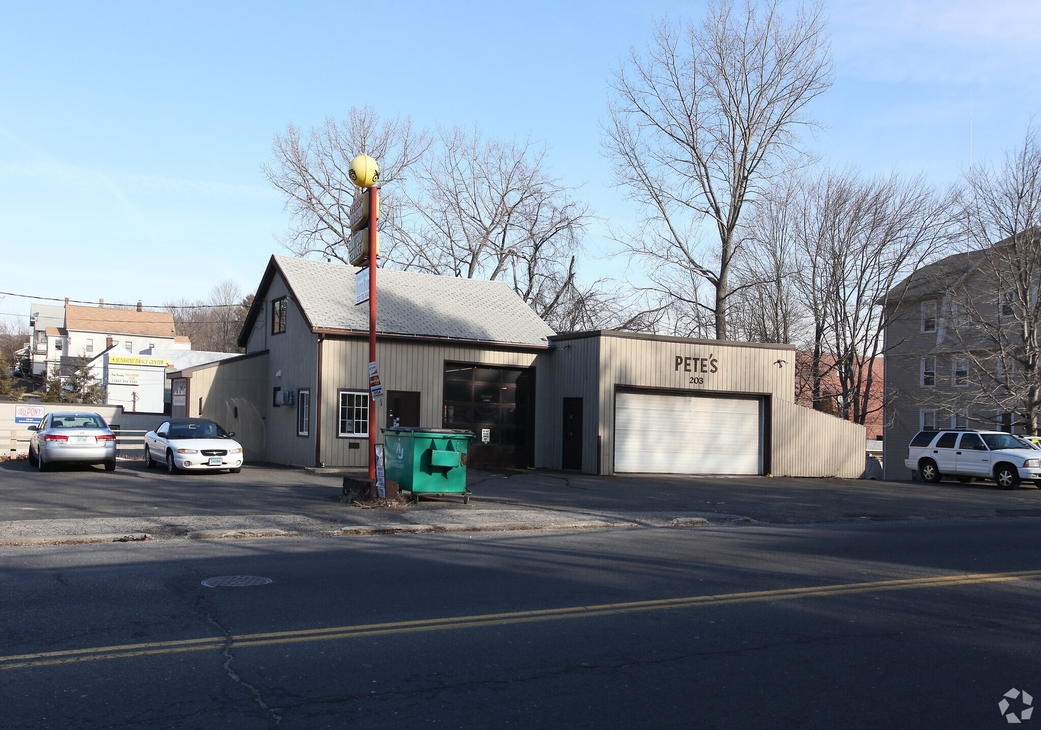 203 Meriden Rd, Waterbury, CT for sale Primary Photo- Image 1 of 1