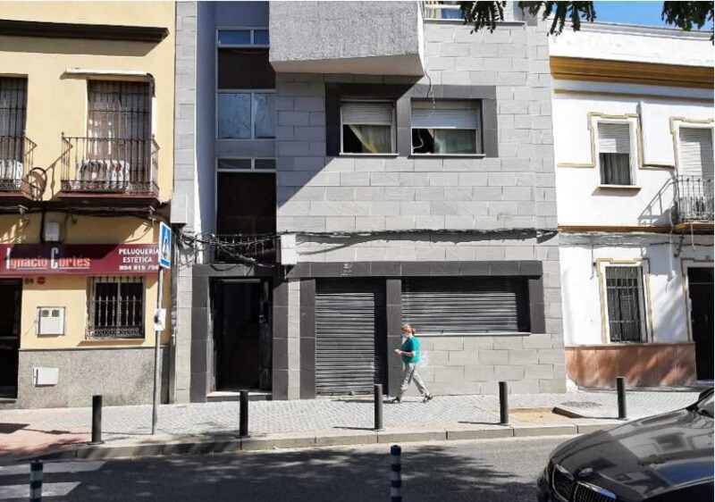 Retail in SEVILLA for sale - Building Photo - Image 3 of 10