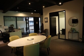 7101 York Ave S, Edina, MN for lease Interior Photo- Image 1 of 5