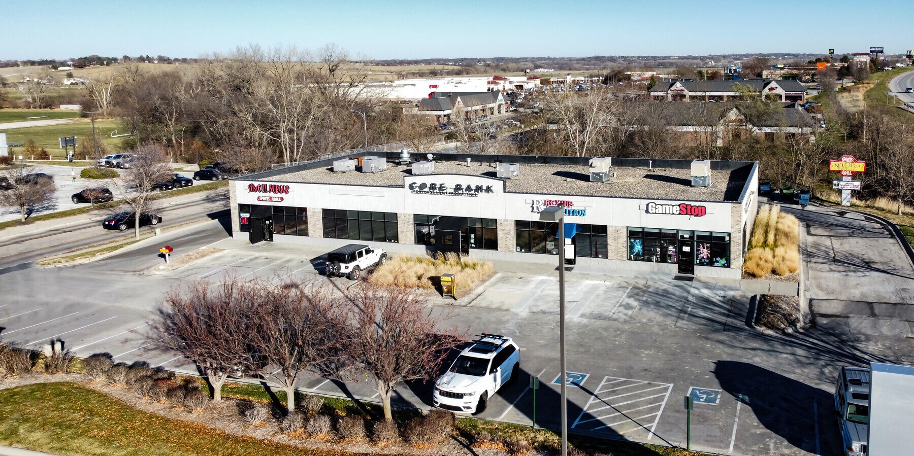 4005 Twin Creek Dr, Bellevue, NE 68123