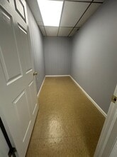 1804 Oak Tree Rd, Edison, NJ for lease Building Photo- Image 2 of 8