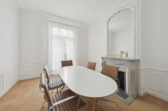 Office in Paris for lease Interior Photo- Image 2 of 12