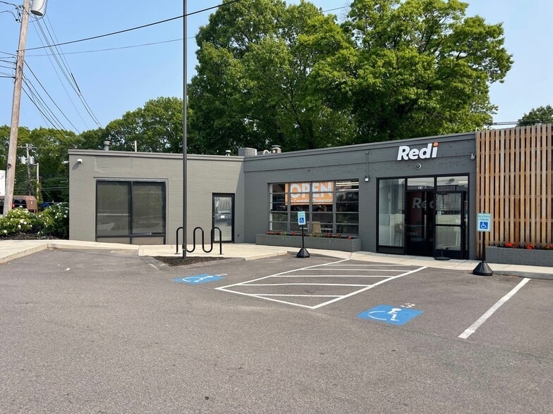 24-26 Elliot St, Newton, MA for lease - Building Photo - Image 3 of 8