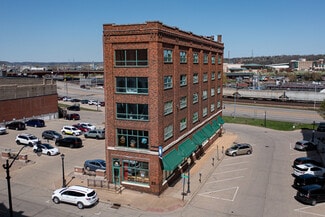 More details for 100 Main St, Dubuque, IA - Flex for Sale