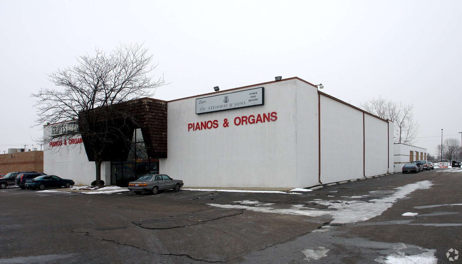 5798 Karl Rd, Columbus, OH 43229