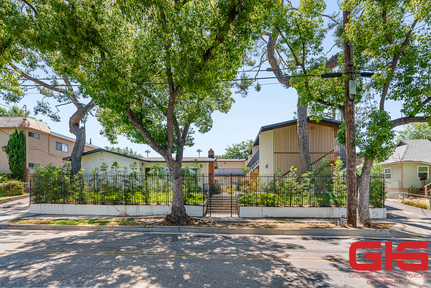 435 N Wilson Ave, Pasadena, CA for sale - Building Photo - Image 1 of 33