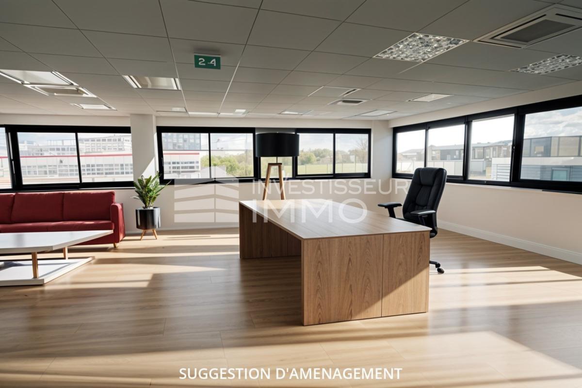 Office in Orly for lease Interior Photo- Image 1 of 7