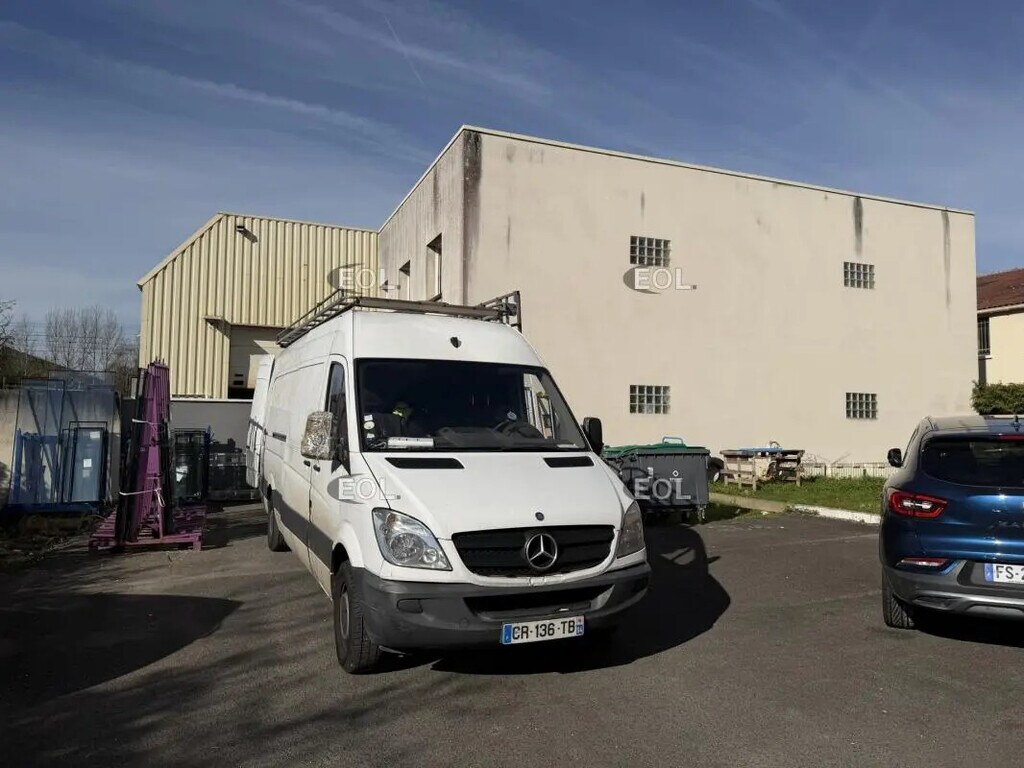 Vente Local d'activités 364 m² - Photo 1