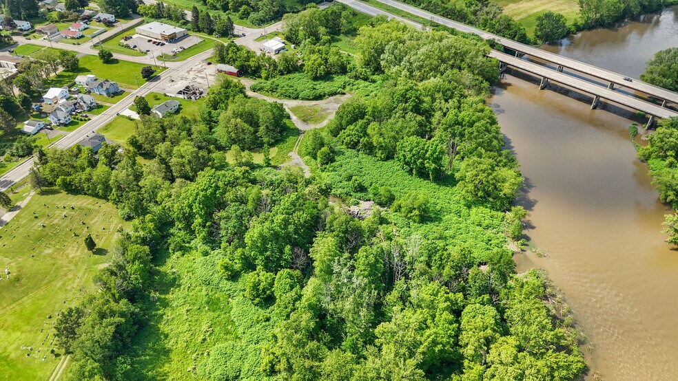 20 Main St, Windsor Township, NY for sale - Building Photo - Image 3 of 4