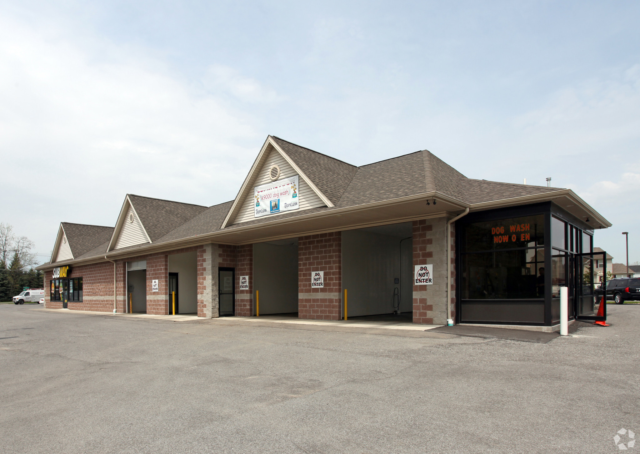 3509 Niagara Falls Blvd, North Tonawanda, NY for lease Building Photo- Image 1 of 3