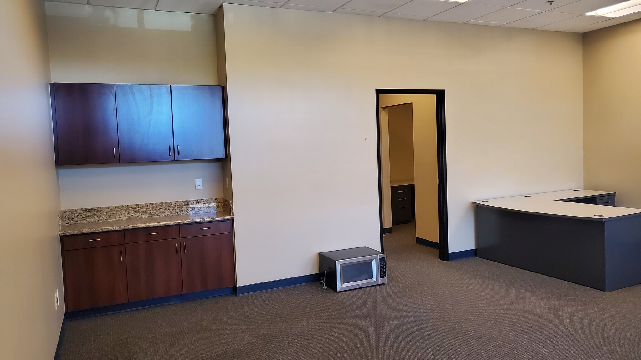 110 Gateway Dr, Lincoln, CA for lease Interior Photo- Image 1 of 4