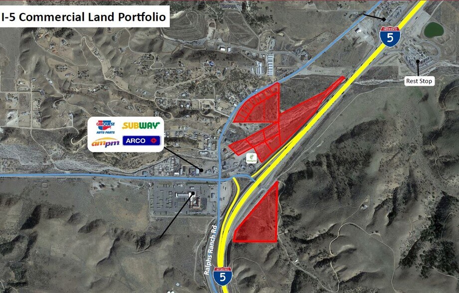 I-5 Fwy Grapevine - On & Off Ramps portfolio of 3 properties for sale on LoopNet.com - Aerial - Image 1 of 2