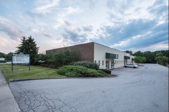 881 Nandino Blvd, Lexington, KY for lease - Building Photo - Image 2 of 2