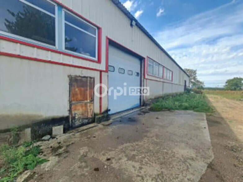 Flex in Domérat for lease - Building Photo - Image 3 of 7
