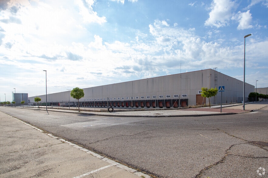 Industrial in Camarma de Esteruelas, Madrid for lease - Building Photo - Image 2 of 13