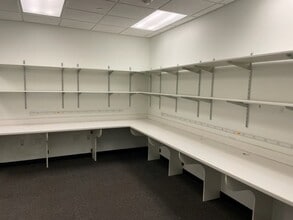 500 N IH 69, Robstown, TX for lease Interior Photo- Image 2 of 5