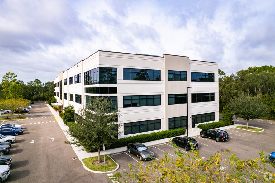 13008 N Telecom Pky, Tampa, FL for lease - Building Photo - Image 2 of 11