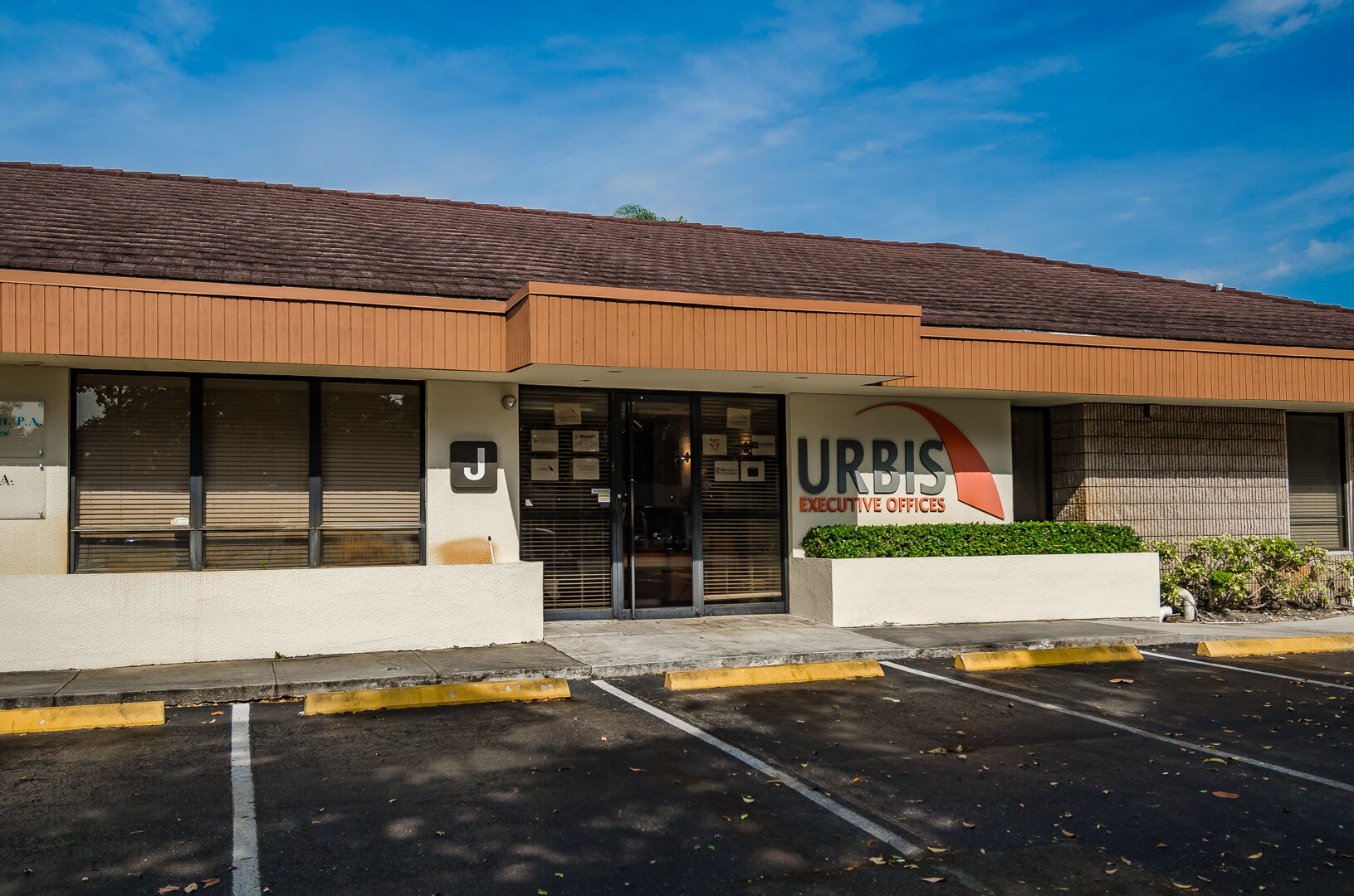 4700 Sheridan St, Hollywood, FL 33021 Office for Sale