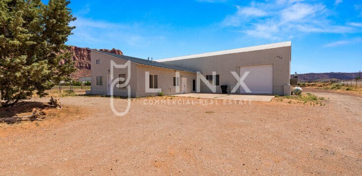 1480 W Field Ave, Hildale, UT for sale - Building Photo - Image 1 of 1
