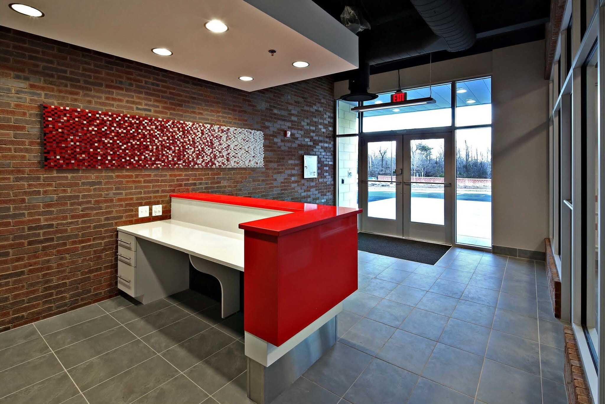 10718 Richmond Hwy, Lorton, VA for lease Interior Photo- Image 1 of 3