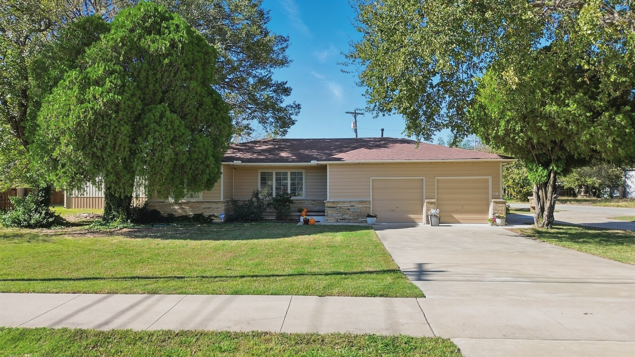 601 S Cherokee St, Catoosa, OK for sale Primary Photo- Image 1 of 37