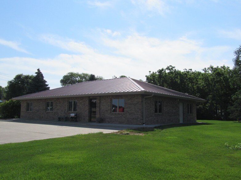 118 18th St, Wisner, NE 68791