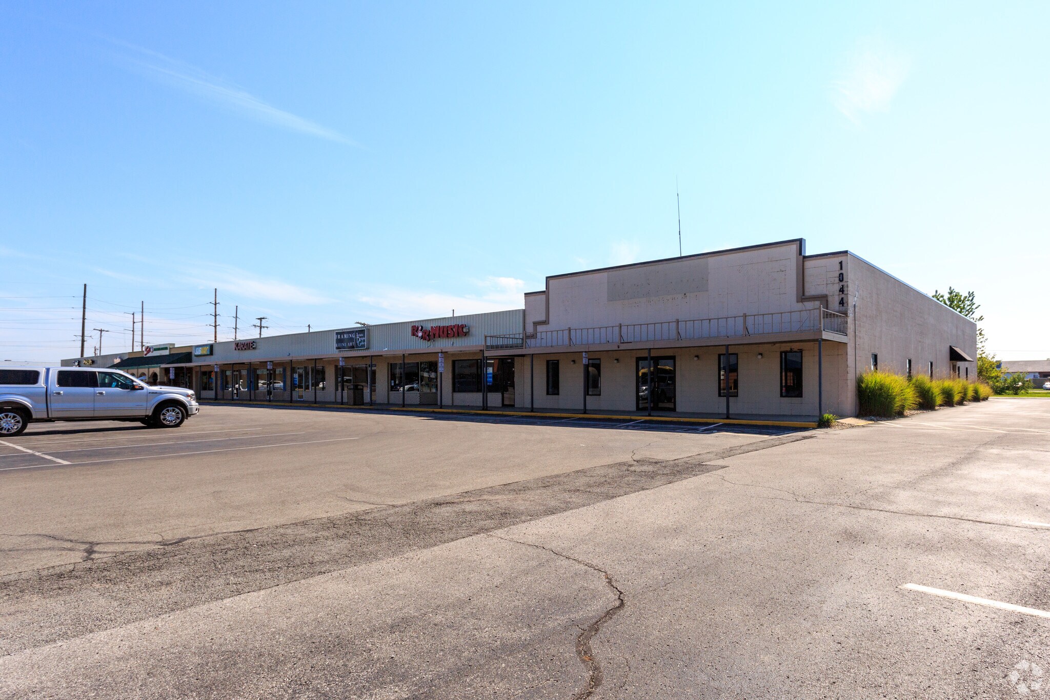 1014-1044 E Main St, Brownsburg, IN for sale Primary Photo- Image 1 of 1