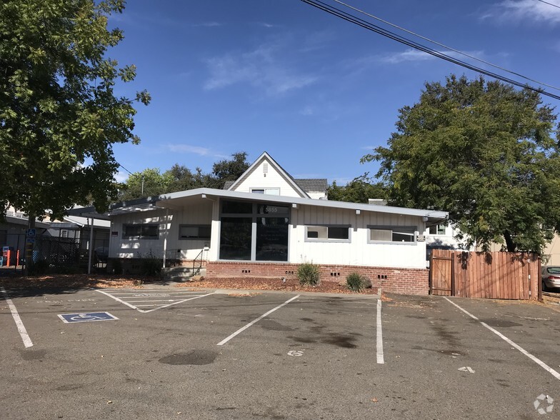 5855 Auburn Blvd, Sacramento, CA for sale - Primary Photo - Image 1 of 1