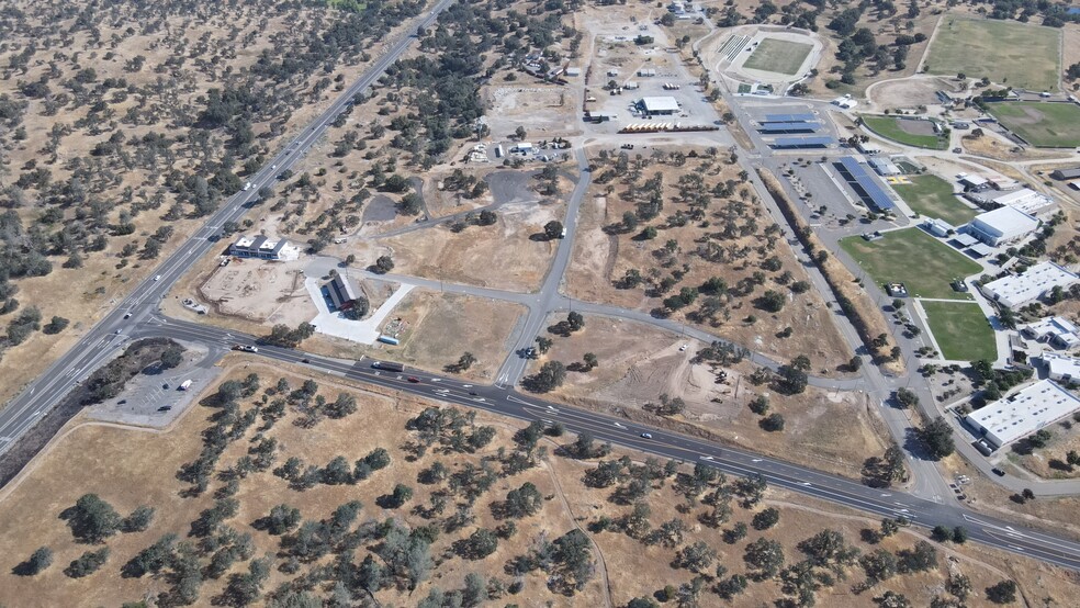 Wisteria Way & Road 200, Coarsegold, CA for lease - Building Photo - Image 2 of 5