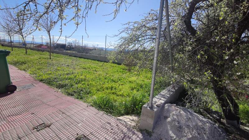 Land in Torremenga for sale - Building Photo - Image 2 of 12