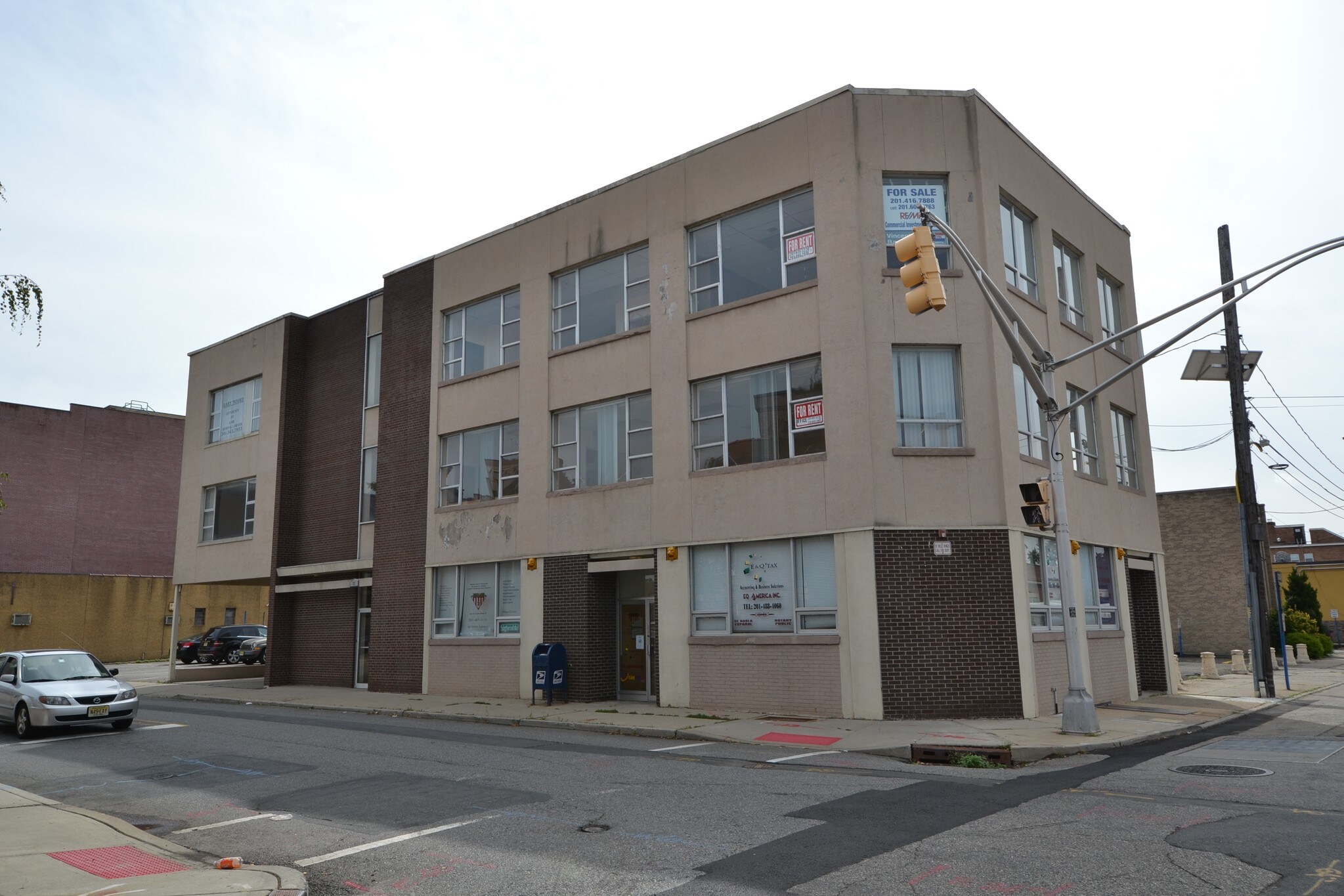27-35 Mercer St, Hackensack, NJ for sale Building Photo- Image 1 of 1