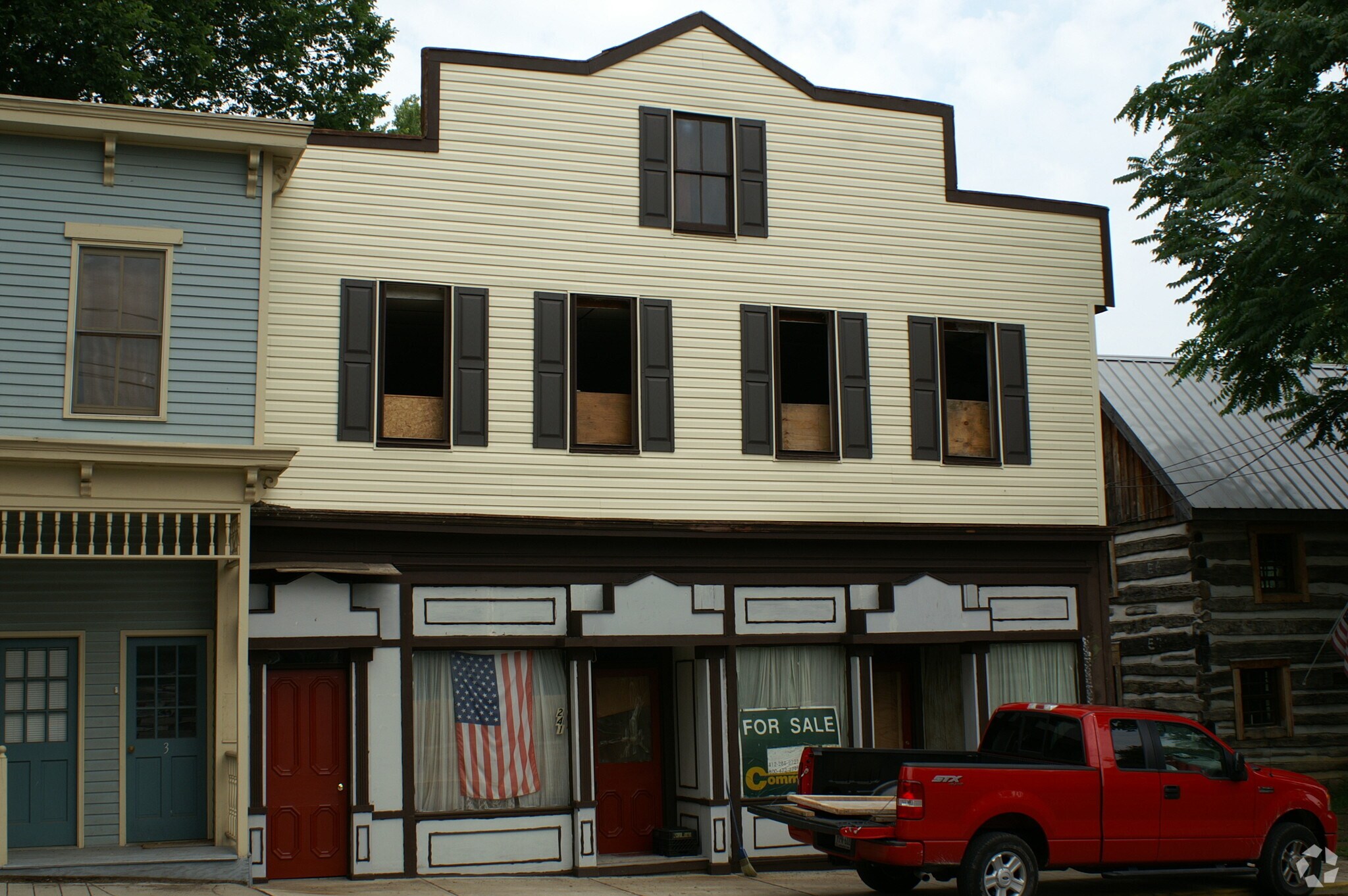 241-243 Mercer St, Harmony, PA for sale Primary Photo- Image 1 of 1