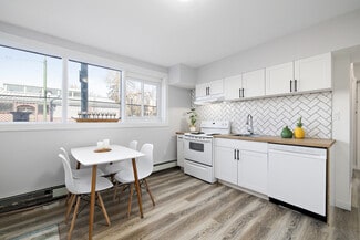 More details for 10207 107 Ave NW, Edmonton, AB - Multifamily for Sale