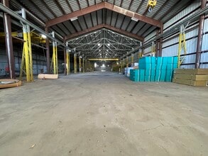 2075 Afton St, Houston, TX for lease Interior Photo- Image 1 of 3