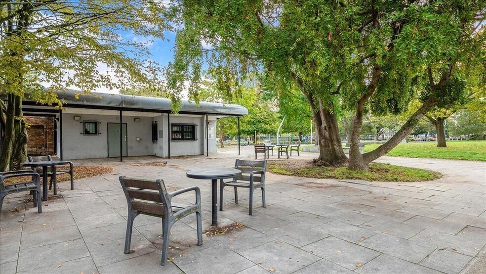 Lillie Road, London for lease - Building Photo - Image 1 of 4