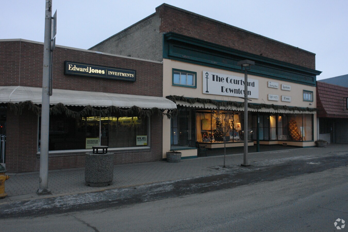 28 Main St N, Omak, WA 98841