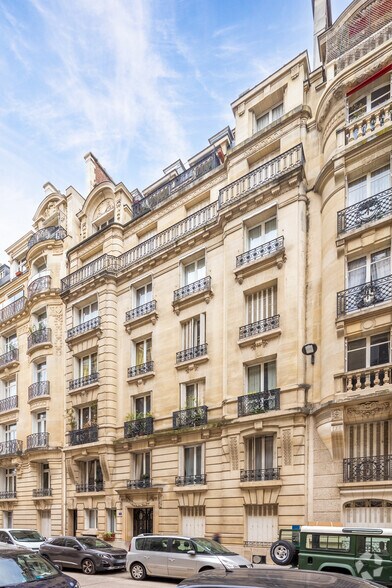 3 Avenue Constant Coquelin, Paris for lease - Primary Photo - Image 1 of 2