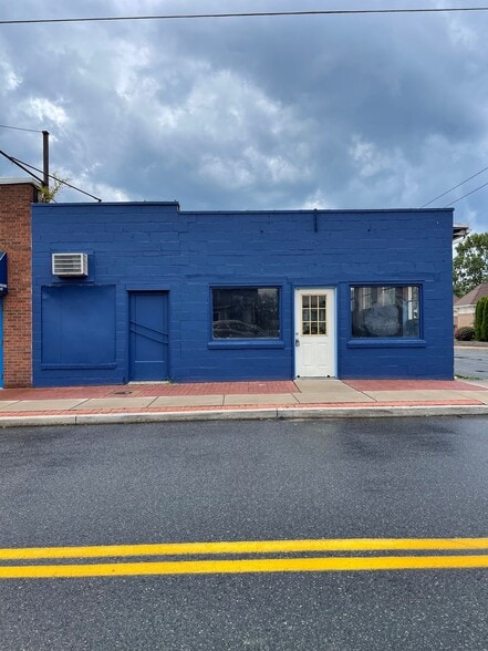 22 Howard St, Aberdeen, MD for sale - Building Photo - Image 1 of 1