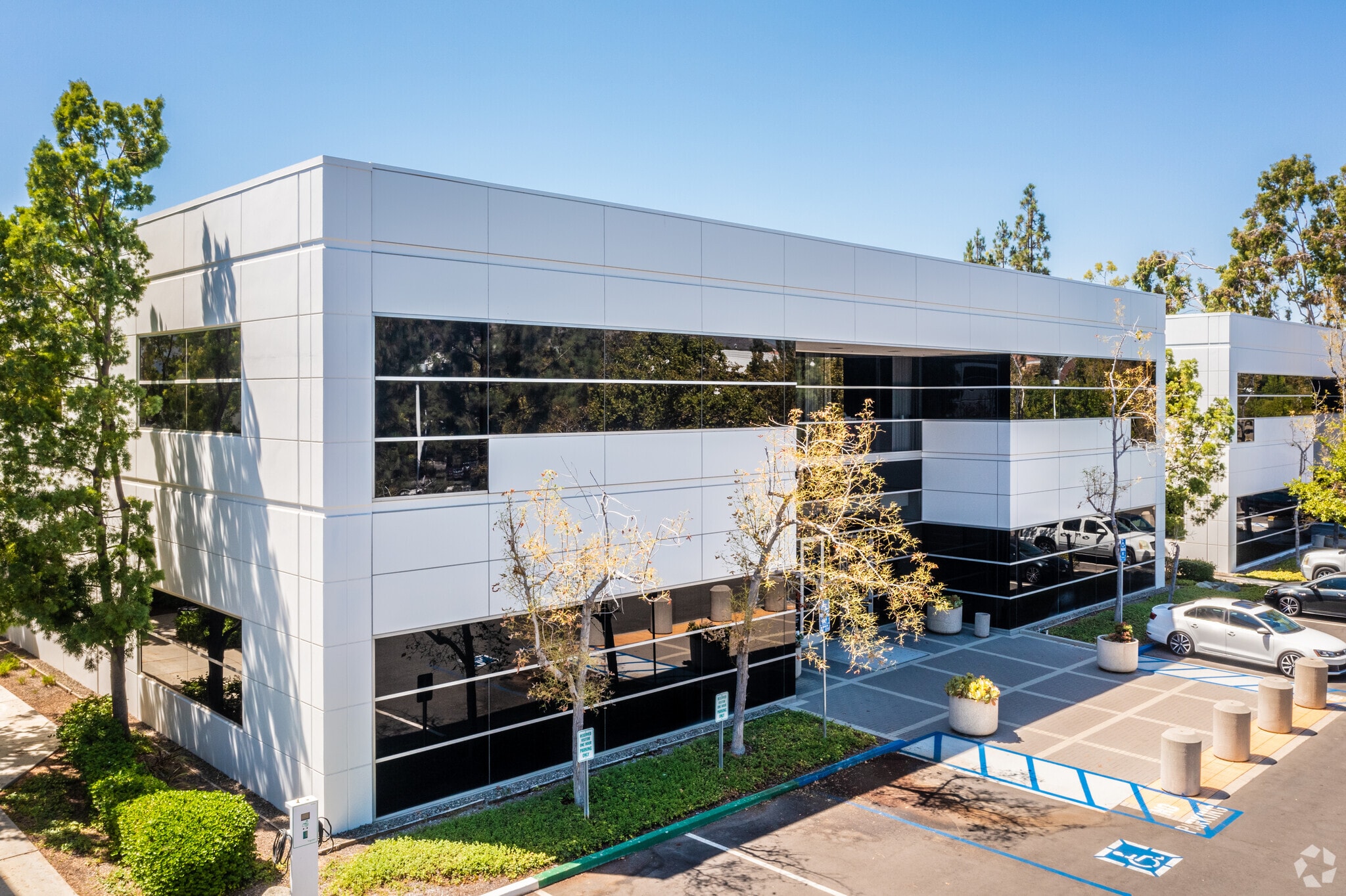 30103070 Saturn St, Brea, CA 92821 Brea Corporate Park